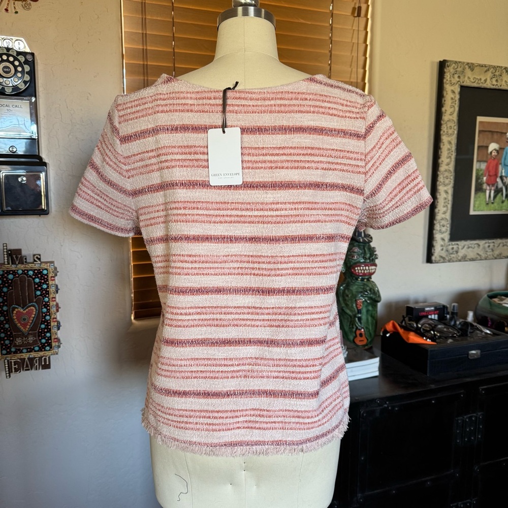 BUNDLE ME! Boucle Green Envelope short sleeve top L - Picture 6 of 10